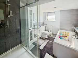 Photo 1- click for photo gallery